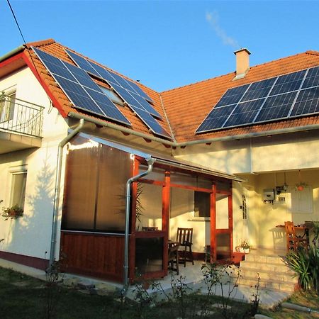 Menyhart Apartman Gyenesdiason 6 Fo Reszere Екстериор снимка
